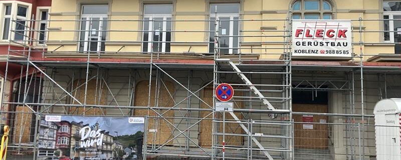 Baustelleneinrichtung am Rathaus der Verbandsgemeinde