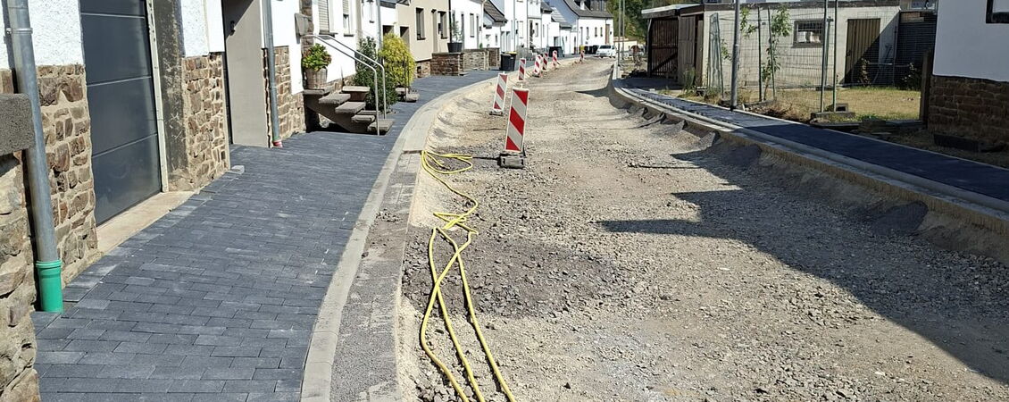Bauarbeiten am Straßenkörper "Am Brunnen" in Altenahr