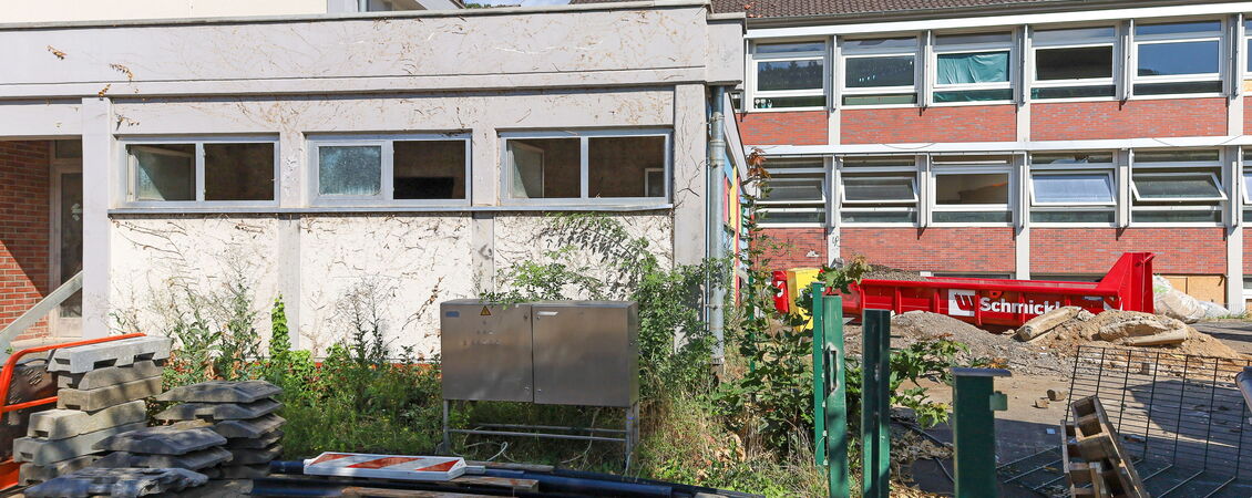 Abbruch Grundschule mit Sporthalle Dernau
