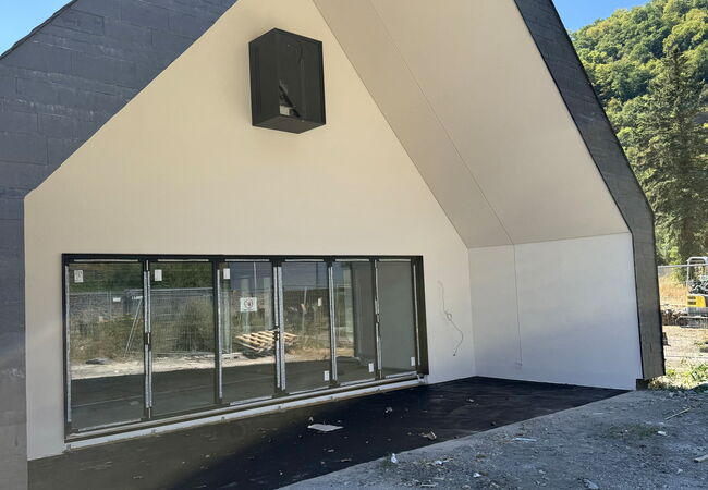 Aufnahme der neuen Friedhofskapelle in Altenahr